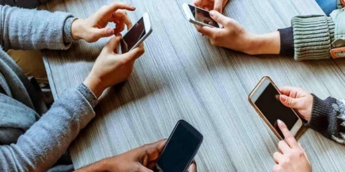 سوشل میڈیا پلیٹ فارمز