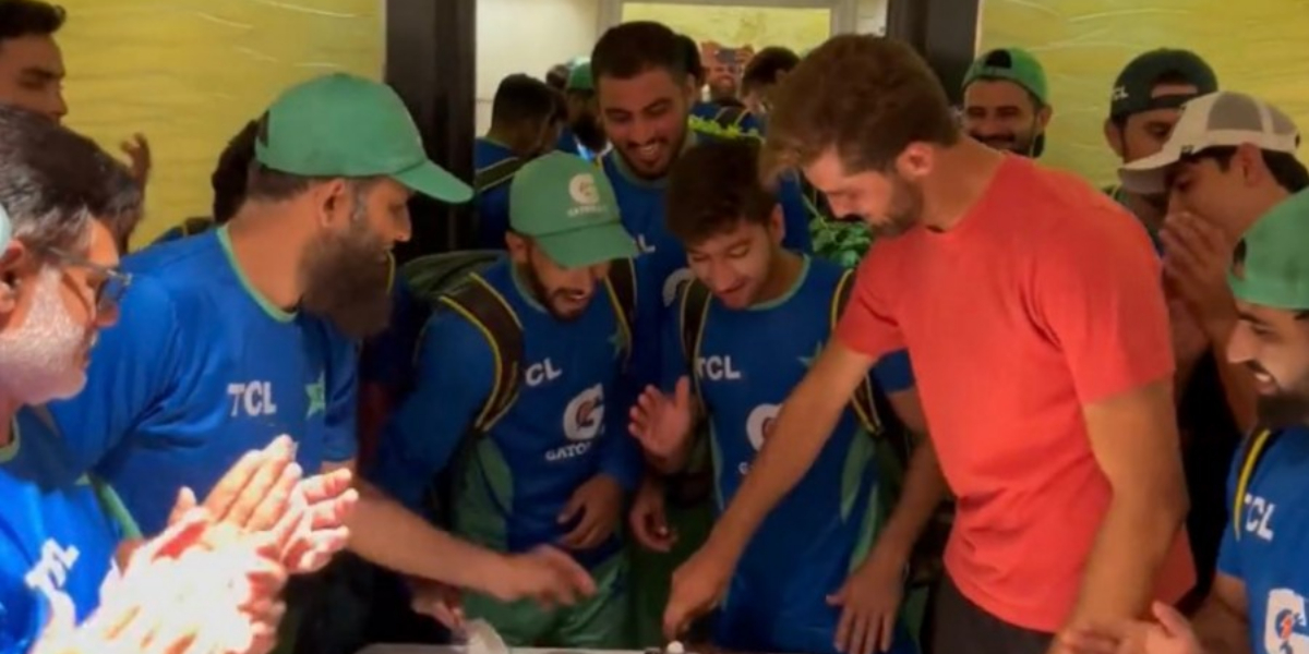 پاکستان اے ٹیم کی فائنل تک رسائی، شاہین اور نسیم شاہ بھی جشن میں شامل ہوگئے