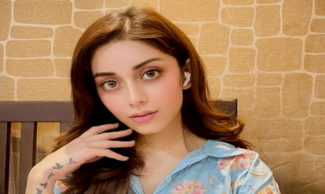 علیزے شاہ