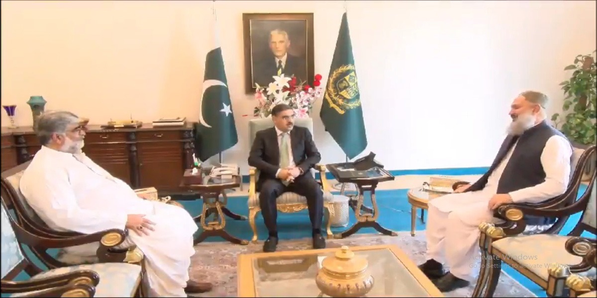 انوارالحق کاکڑ