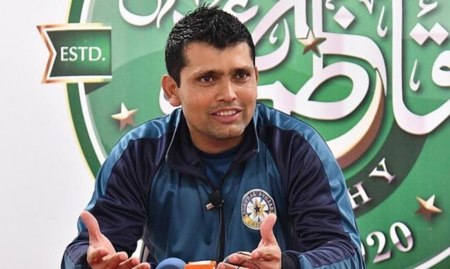 ورلڈ کپ میں بہترین بیک اپ وکٹ کیپر کون ہوگا؟ کامران اکمل نے بتادیا
