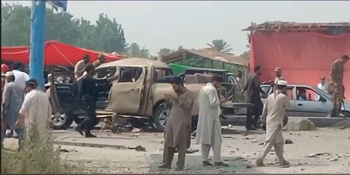 دھماکا