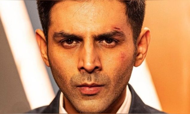 کارتک آریان