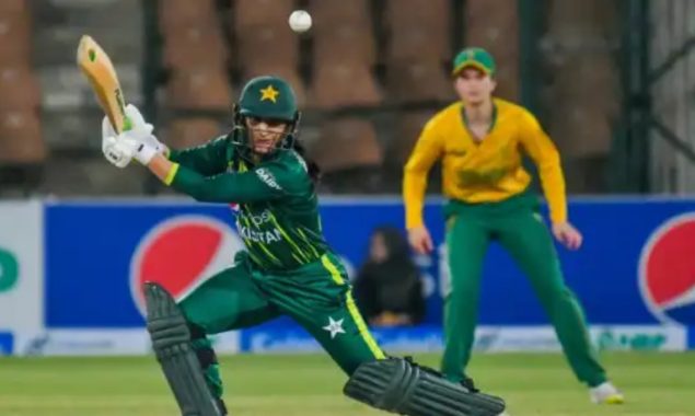 پاکستان ویمنز ٹیم نے سنسنی خیز مقابلے کے بعد جنوبی افریقہ کو شکست دے دی