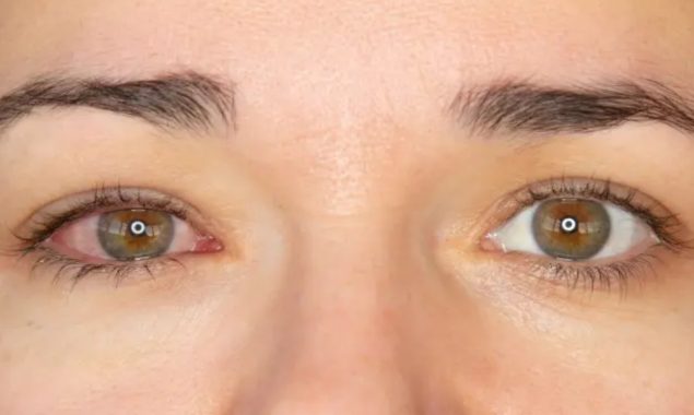 واٹر پروف میک اپ