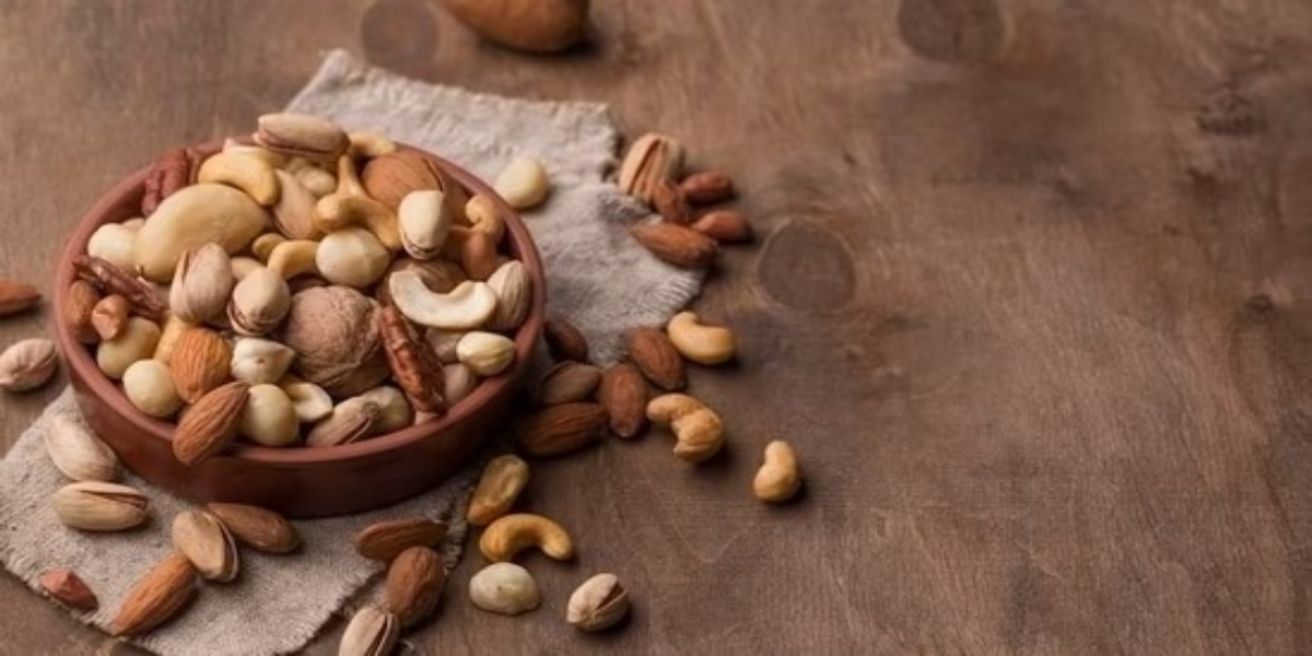 خشک میوہ جات