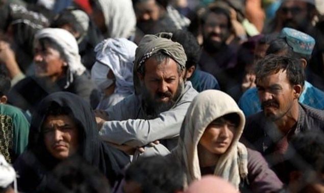 غیر قانونی مقیم غیر ملکی