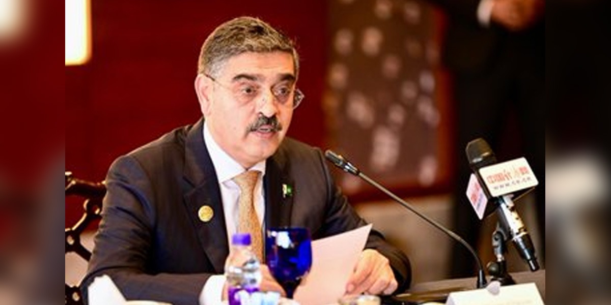 نگران وزیرِ اعظم