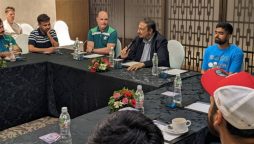 ذکاء اشرف کی احمد آباد میں قومی کھلاڑیوں سے ملاقات