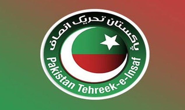 چیئرمین پی ٹی آئی