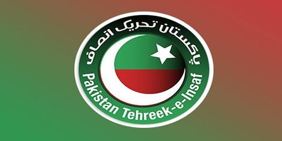 چیئرمین پی ٹی آئی