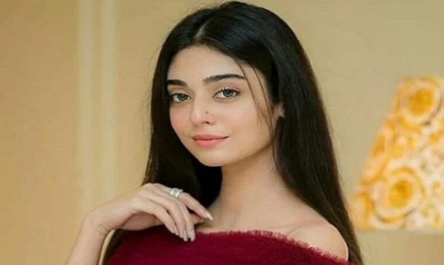 نور