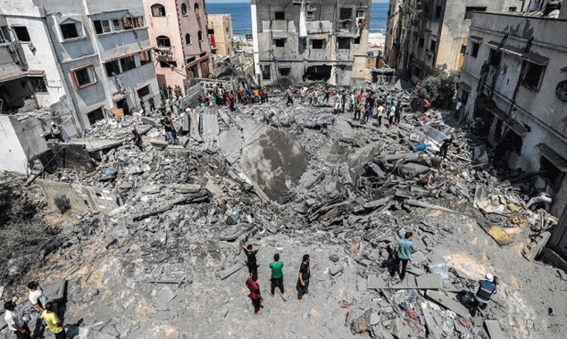 اسرائیل کی غزہ کے سیکڑوں مقامات پر بمباری، 100 سے زائد فلسطینی شہید