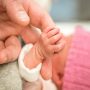 وقت سے پہلے جنم لینے والے بچوں میں کن امراض کا خطرہ بڑھ جاتا ہے؟