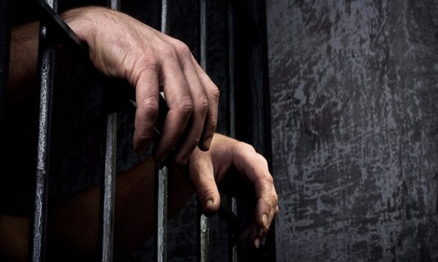 ریٹرننگ افسر کے دفتر پر دھاوا