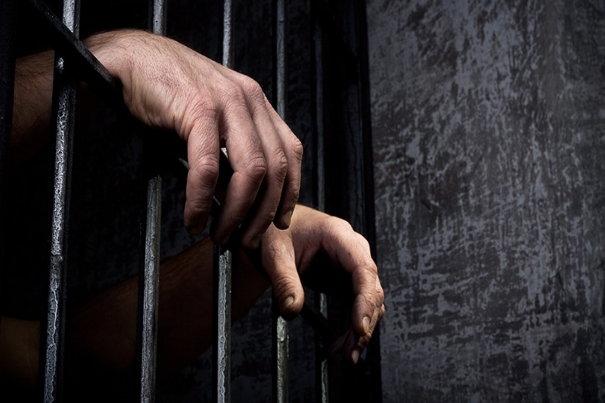 ریٹرننگ افسر کے دفتر پر دھاوا
