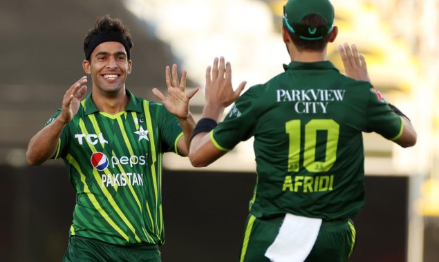 عمر گل کے بھتیجے نے پہلے ہی ٹی ٹوئنٹی میں اپنی دھاگ بٹھادی