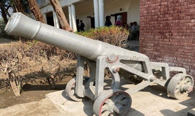 کوٹ ڈیجی کی مزید 7 لاپتہ توپوں کا سراغ لگالیا گیا