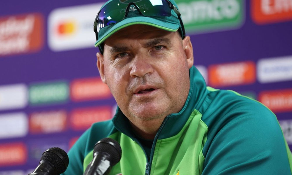 بابراعظم اور محمد رضوان ٹی ٹوئنٹی کرکٹ کے لیے موزوں نہیں رہے، مکی آرتھر نے پنڈورہ باکس کھول دیا