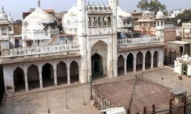 بنارس کی تاریخی گیان واپی مسجد بھی انتہا پسند ہندوؤں کے نشانے پر