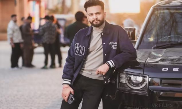 ایلوش یادیو