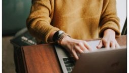 نائجیرین خاتون کو سوشل میڈیا پر منفی ردعمل دینا مہنگا پڑگیا