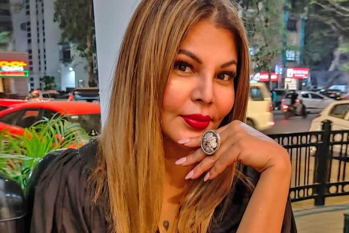 راکھی ساونت