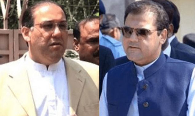 حسن اور حسین نواز لاہور پہنچ گئے