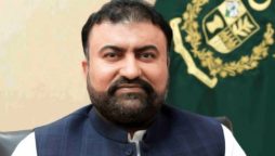 وزیر اعلیٰ بلوچستان کی ڈیرہ بگٹی میں کھلی کچہری، لوگوں میں گھل مل گئے