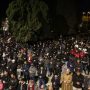 فلسطینی پہلی تراویح کے لیے مسجد الاقصیٰ میں داخل ہونے میں کامیاب