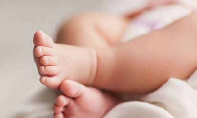 تین افراد کے ڈی این اے سے بننے والے بچے کی موروثی بیماریوں سے محفوظ پیدائش