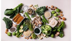 سبزی جاتی غذائیں کھانے والے افراد میں بے وقت کی بھوک کیوں جاگ جاتی ہے؟