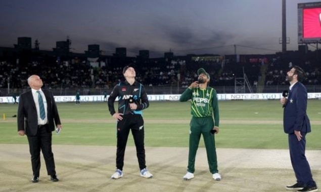 دوسرا ٹی ٹوئنٹی؛ پاکستان کا نیوزی لینڈ کے خلاف ٹاس جیت کر فیلڈنگ کا فیصلہ