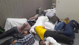 دو دن سے کویت ایئرپورٹ پر پھنسے 50 سے زائد پاکستانی شدید پریشانی کا شکار