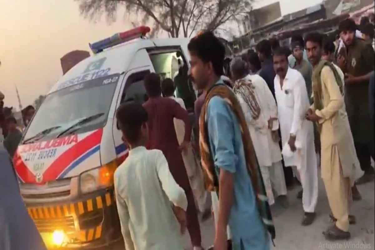 شہر قائد میں رواں سال کے ابتدائی 6 ماہ اور 26 دنوں کے دوران ہیوی ٹریفک کی بے ہنگم دوڑ شہریوں کے لیے موت کا پیغام بن گئی۔