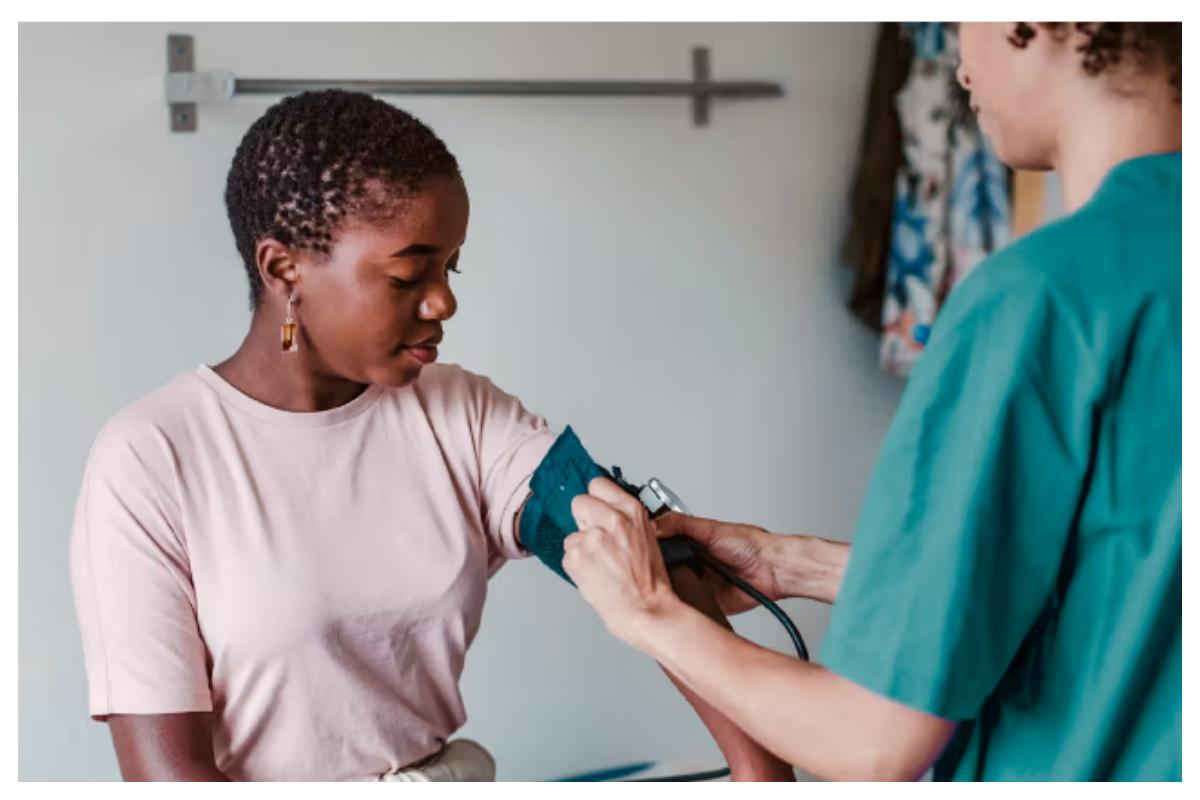 نوعمری میں ہائی بلڈ پریشر امراض قلب کا سبب بن سکتا ہے، تحقیق