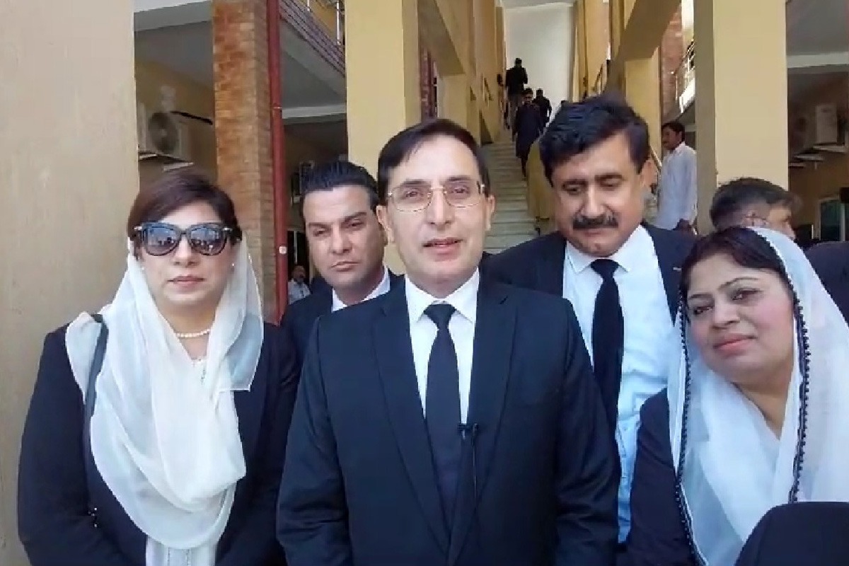 بیرسٹر گوہر