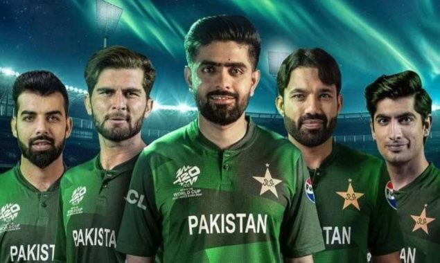 ٹی ٹوئنٹی ورلڈ کپ کے لیے قومی اسکواڈ کا اعلان مسئلہ بن گیا