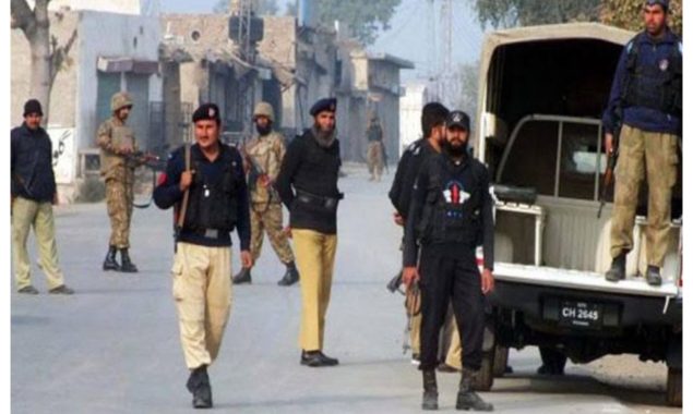 لکی مروت میں نامعلوم افراد کا پولیس گاڑی پر حملہ