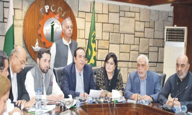 بجٹ برنس فرینڈلی نہیں، مسترد کرتے ہیں؛ عاطف اکرام شیخ