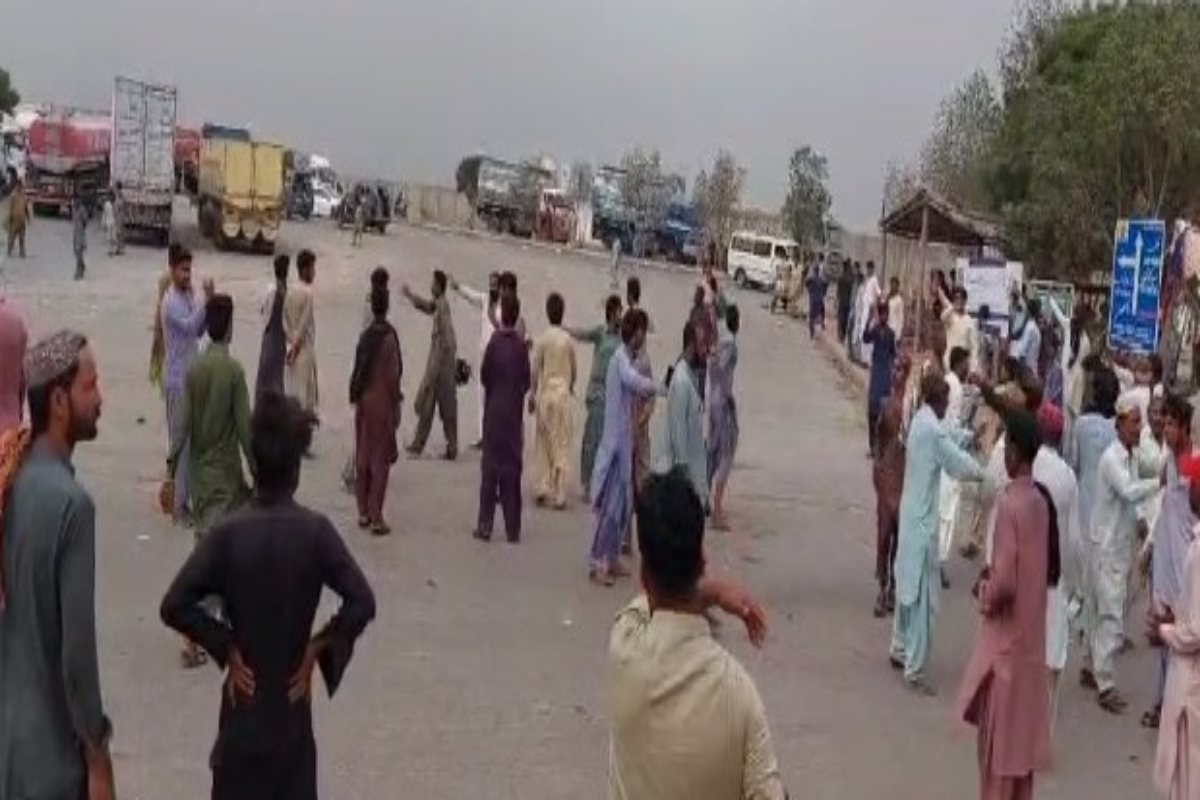 مبینہ پولیس مقابلہ