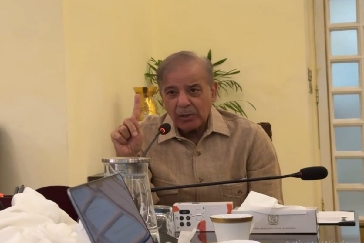 دہشت گردی کے خلاف جنگ میں پاک فوج نے لازوال قربانیوں دیں ہیں، وزیراعظم