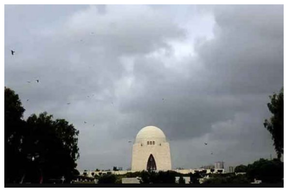 کراچی میں مطلع ابر آلود ، سرمائی بادلوں کے ڈیرے