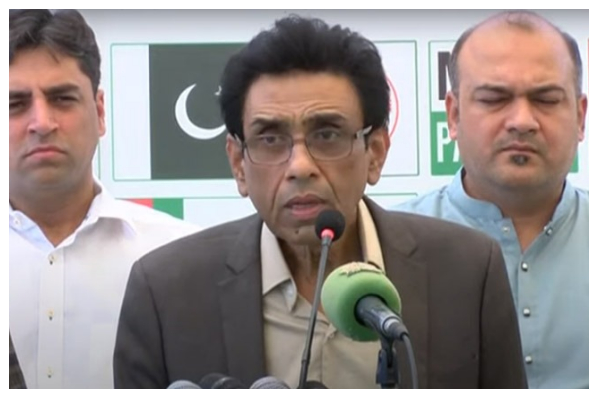 پاکستان میں تمام قومیتوں کو برابر کا حقدارسمجھاجائے، خالدمقبول