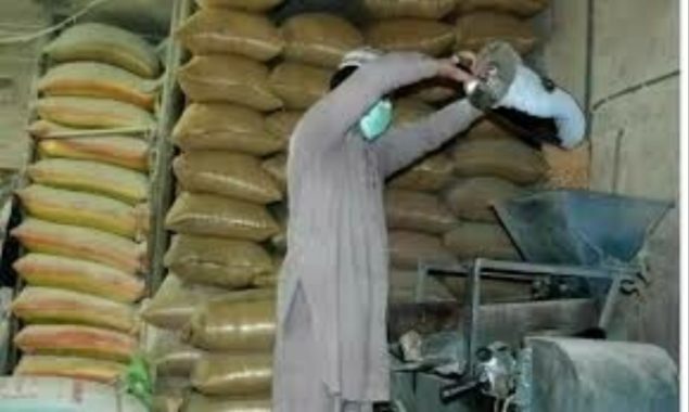 کراچی کی فلور ملوں میں گندم کی واشنگ کا عمل بند