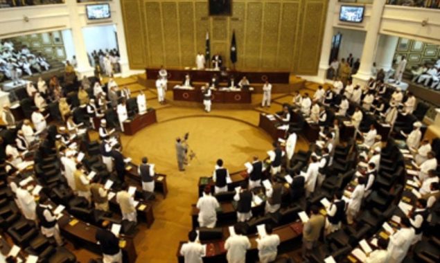 خیبرپختونخوا اسمبلی کا ’آپریشن عزم استحکام‘ سے قبل اسمبلی کو اعتماد میں لینے کا مطالبہ