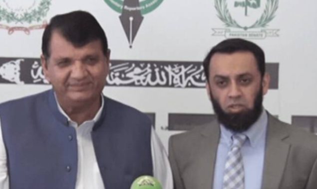 وزیراعلیٰ خیبرپختونخوا کے بیانات تضادات کا مجموعہ ہیں، عطاء تارڑ