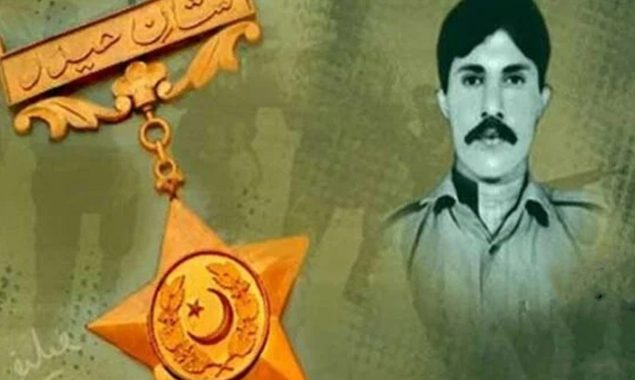 حوالدار لالک جان شہید