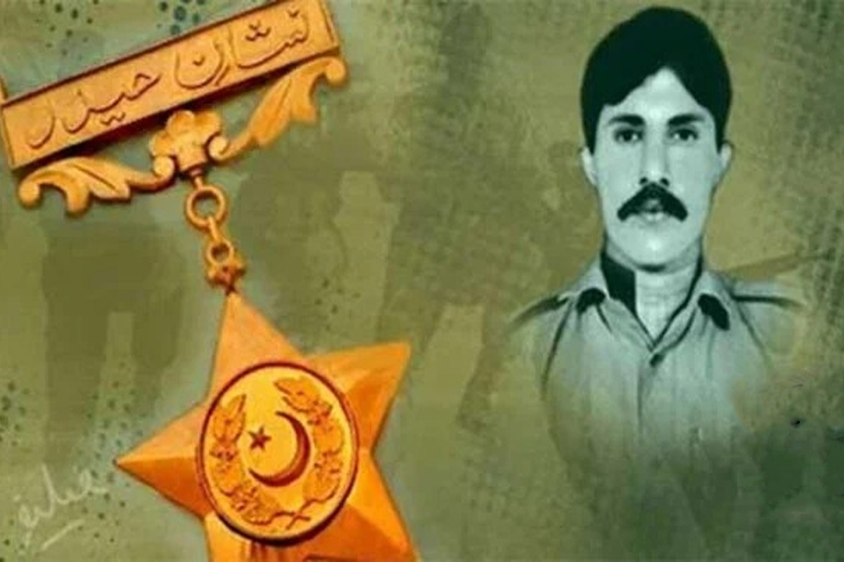 حوالدار لالک جان شہید