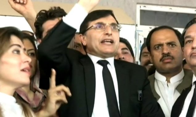 پی ٹی آئی